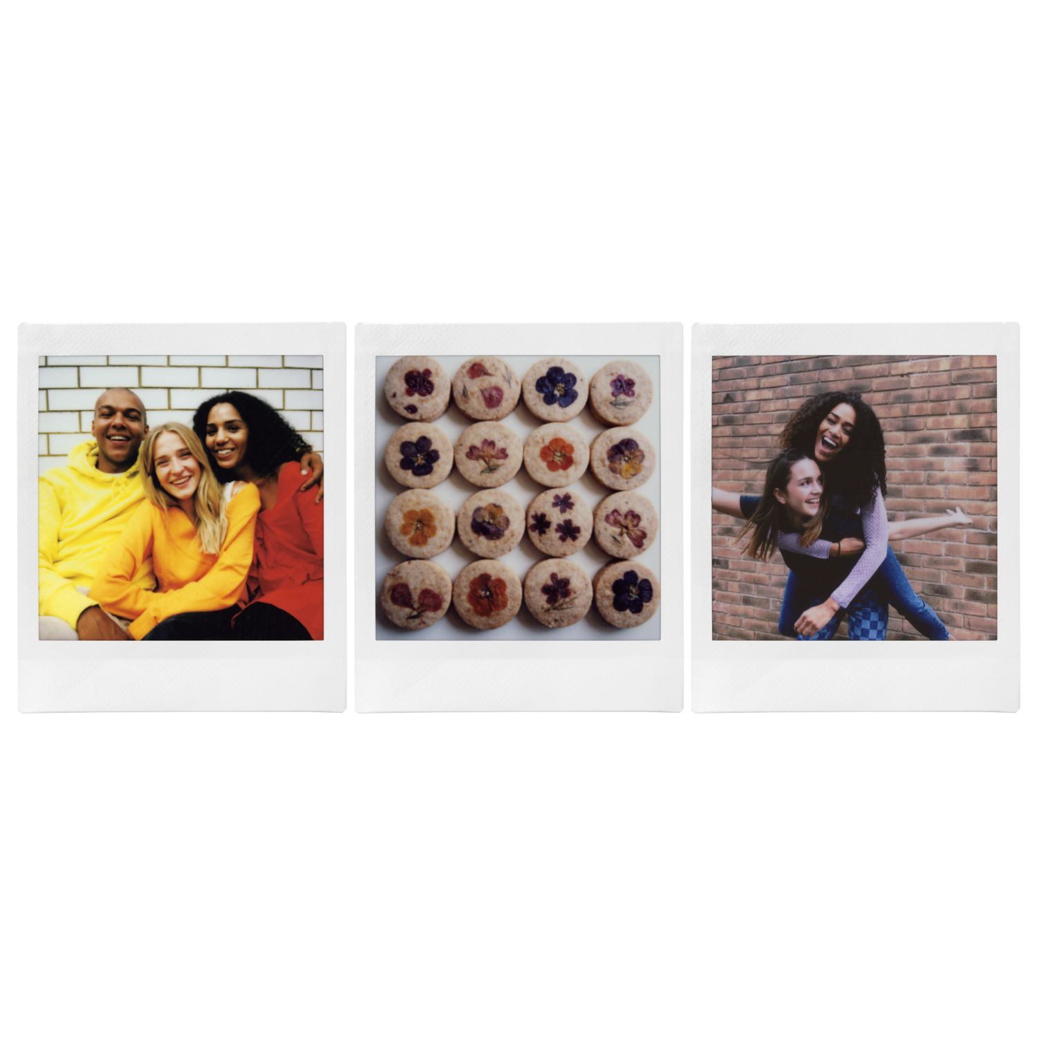 Drie Instax-foto's. Mensen knuffelen, koekjes met bloemen en een ritje op de rug.