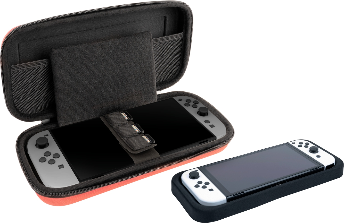 Custodia rossa aperta con Switch e un Switch separato in supporto nero. Fodera nera.