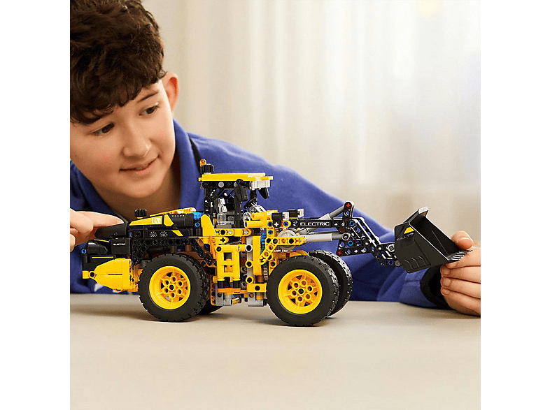 Lego Technic 42209 Volvo L120 Electric Radlader Bausatz — Foto 3 von 5