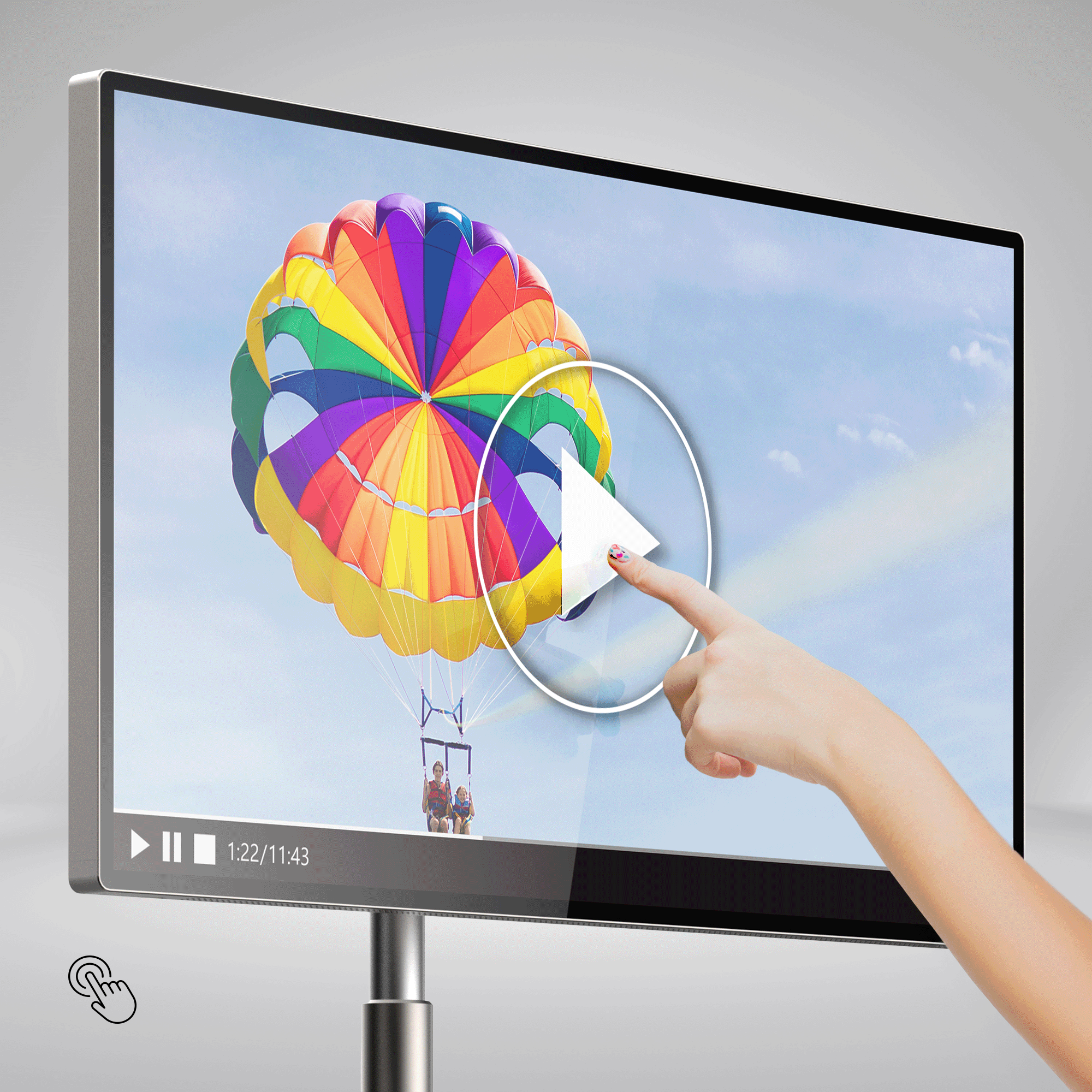 Bir kişinin eli, mavi gökyüzüne karşı renkli bir yelkenli gösteren TV ekranında oynat düğmesine basıyor.