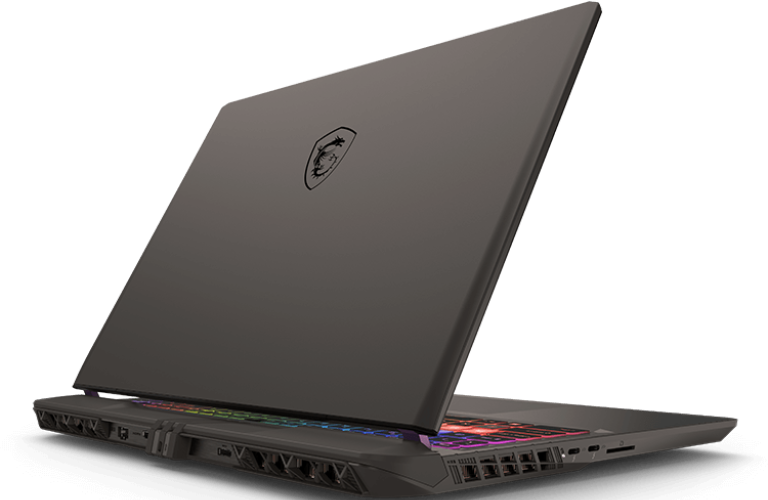 Egy fekete laptop hátulnézete, színes billentyűzettel.