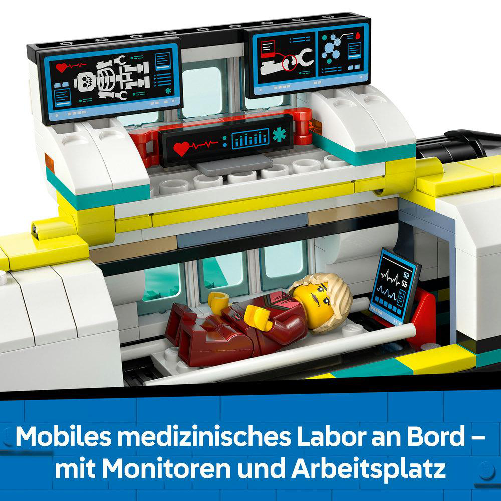 Innenraum des LEGO Air Ambulance Sets. Text: Mobiles medizinisches Labor an Bord – mit Monitoren und Arbeitsplatz.