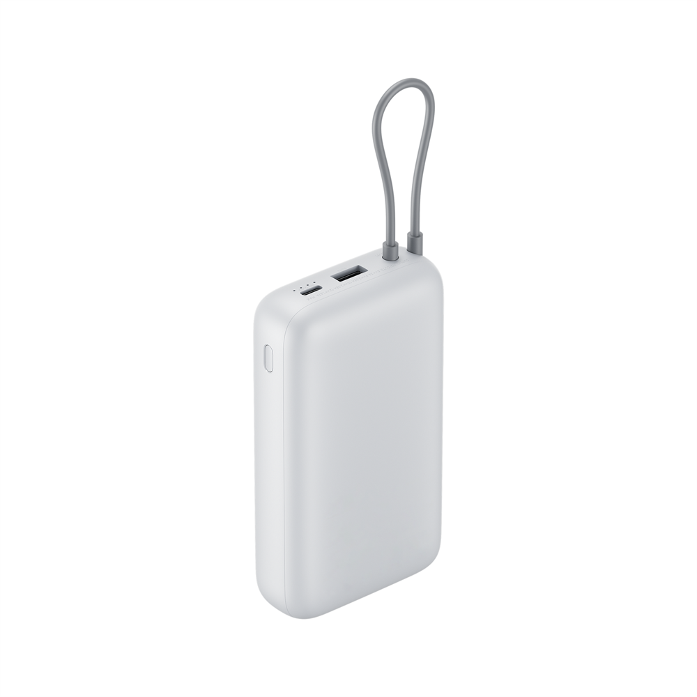 Fehér power bank szürke hurokkal. Két portja és egy gombja van. A háttér fehér.