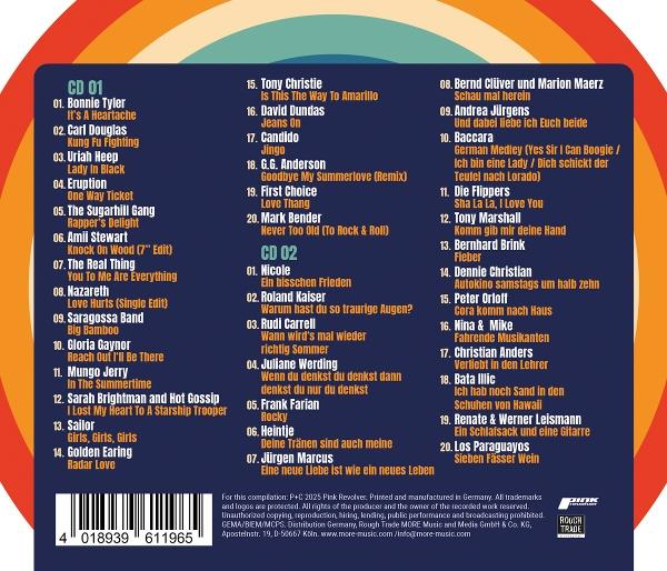 CD-Compilation mit Titellisten. Titel und Künstlernamen in Schwarzweiß. Bunter Hintergrund mit Regenbogenbögen.