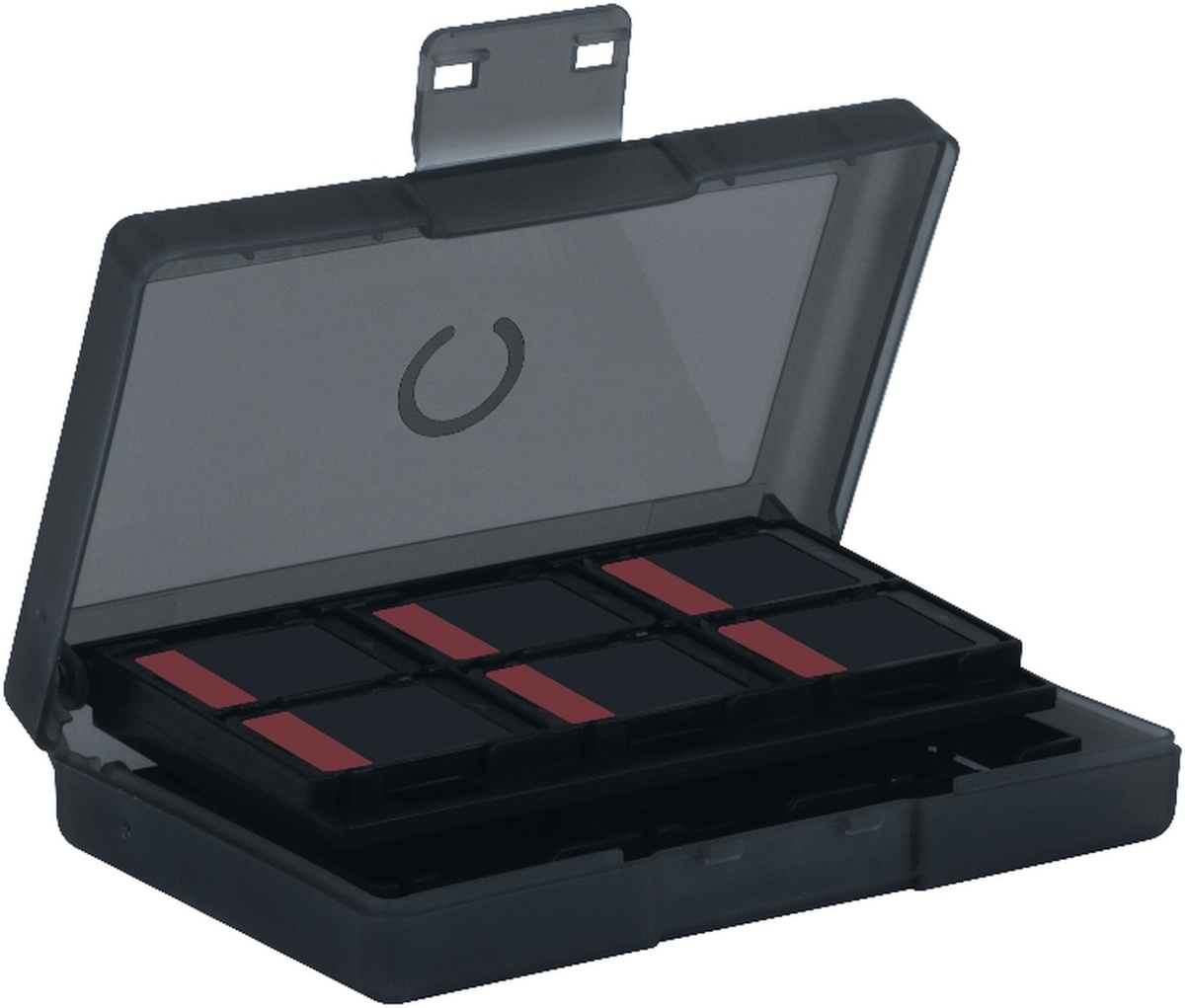 Étui à cartouches ouvert avec cartouches de jeu à l'intérieur, montrant les étiquettes rouges et une base noire.