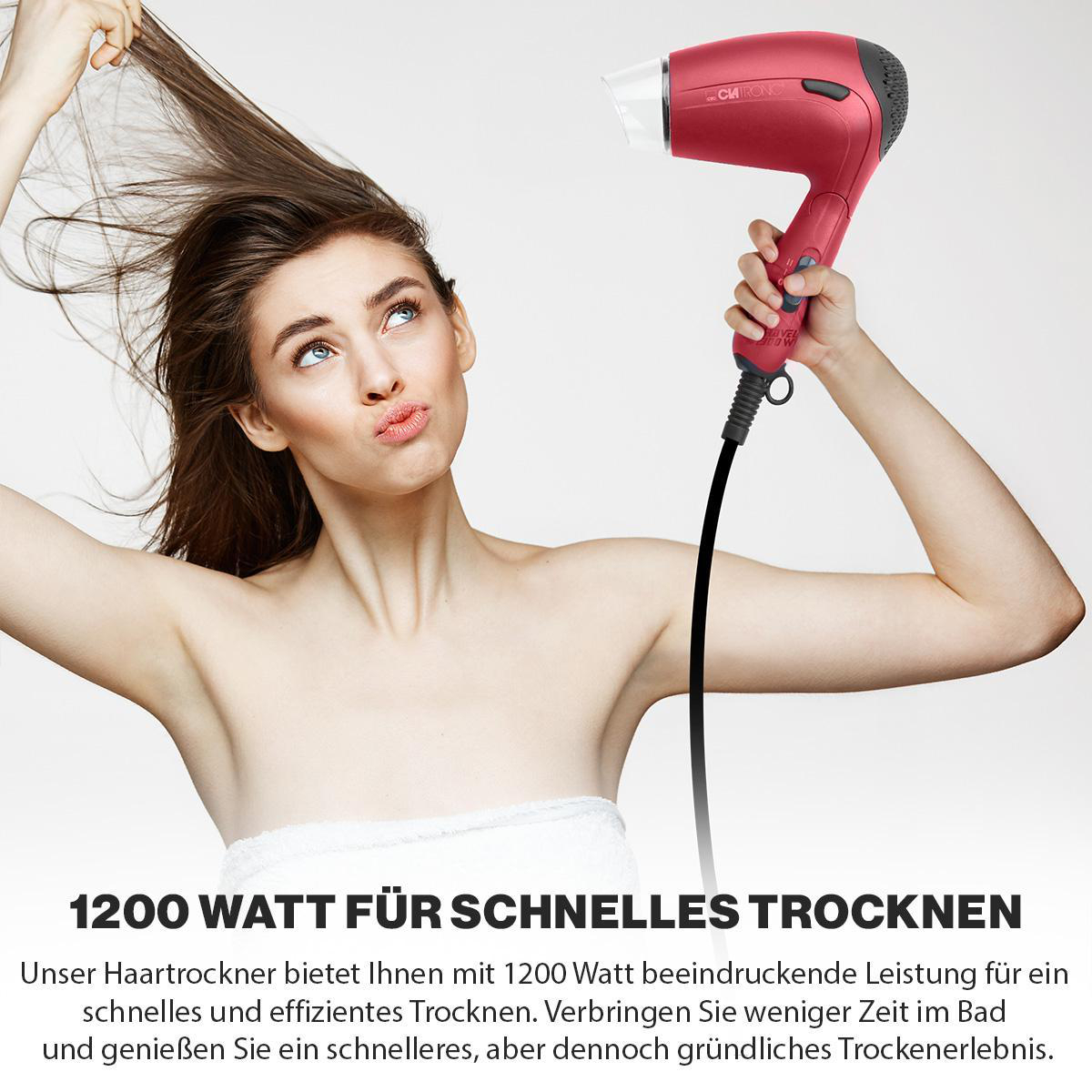 Frau trocknet ihre Haare mit einem roten Haartrockner. Text auf Deutsch über schnelles Trocknen. Die Marke ist Clatronic.