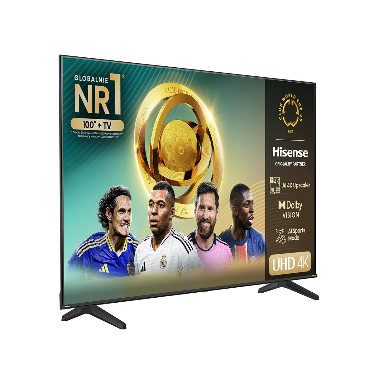 Telewizor Hisense wyświetla piłkarzy, trofeum i logo FIFA. Posiada UHD 4K i funkcje sportowe.