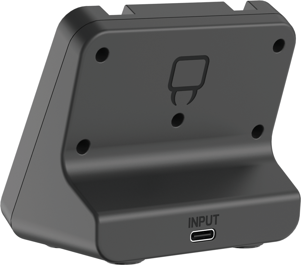 Egy töltőállomás hátulja. Van egy USB port és az INPUT szó. Négy csavarlyuk van.
