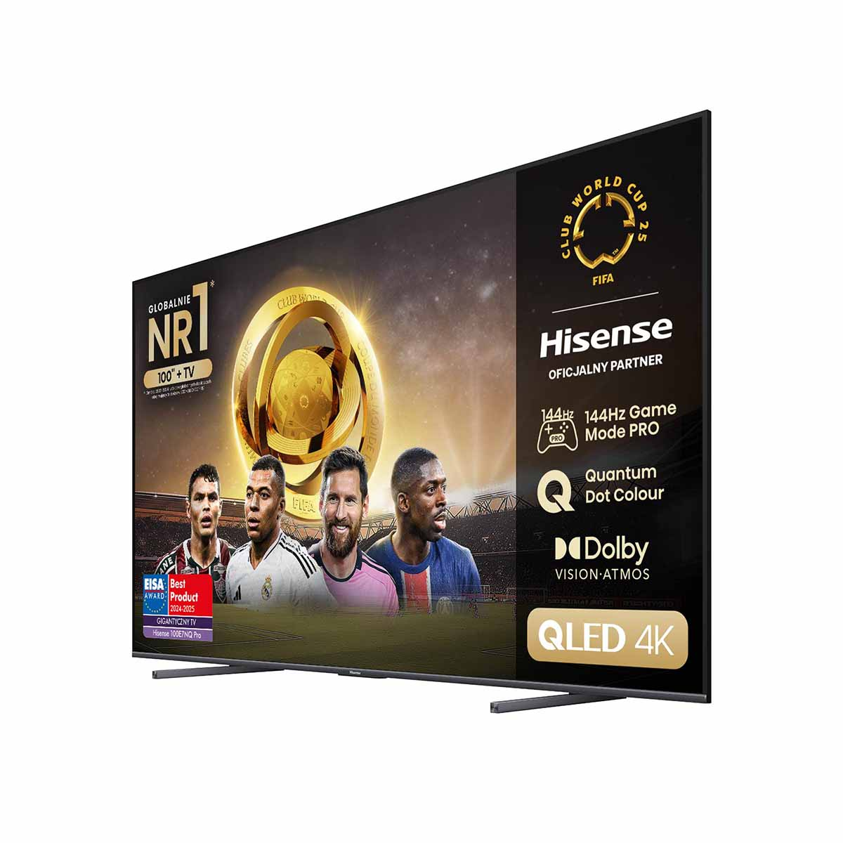 Duży telewizor z piłkarzami. Hisense, QLED 4K i logo FIFA World Cup widać.
