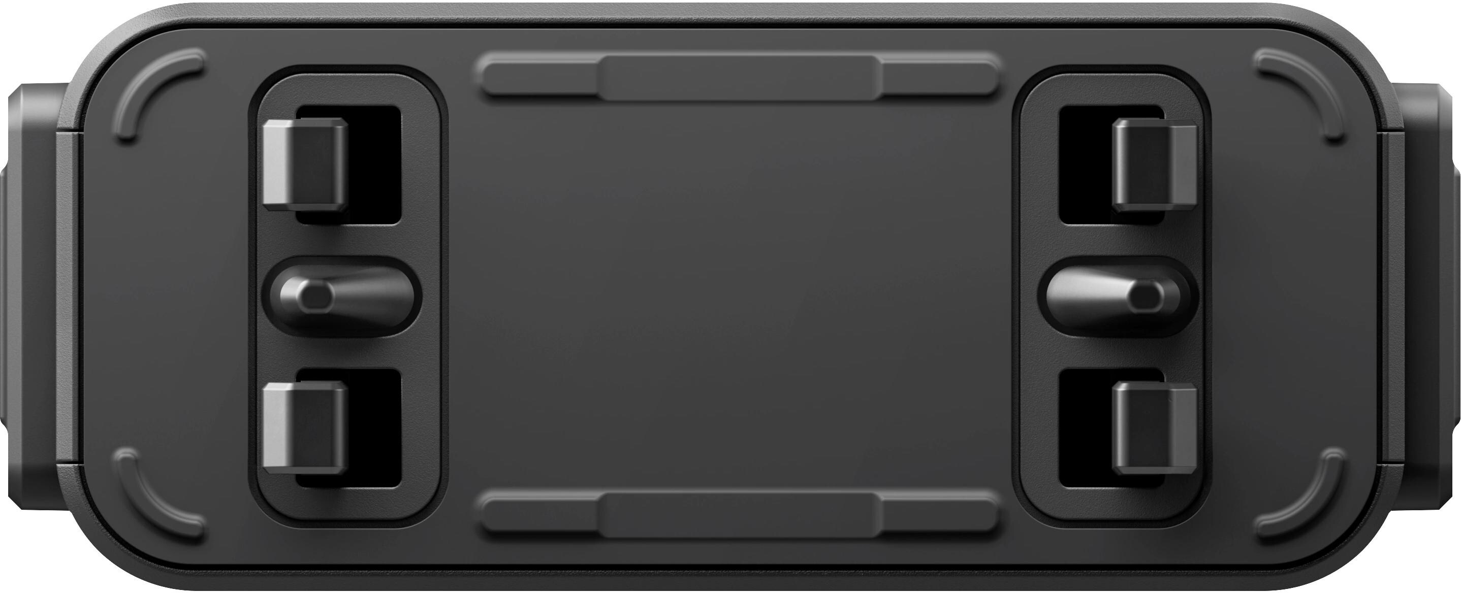 Appareil noir avec un design d'accessoire de caméra. Forme rectangulaire.