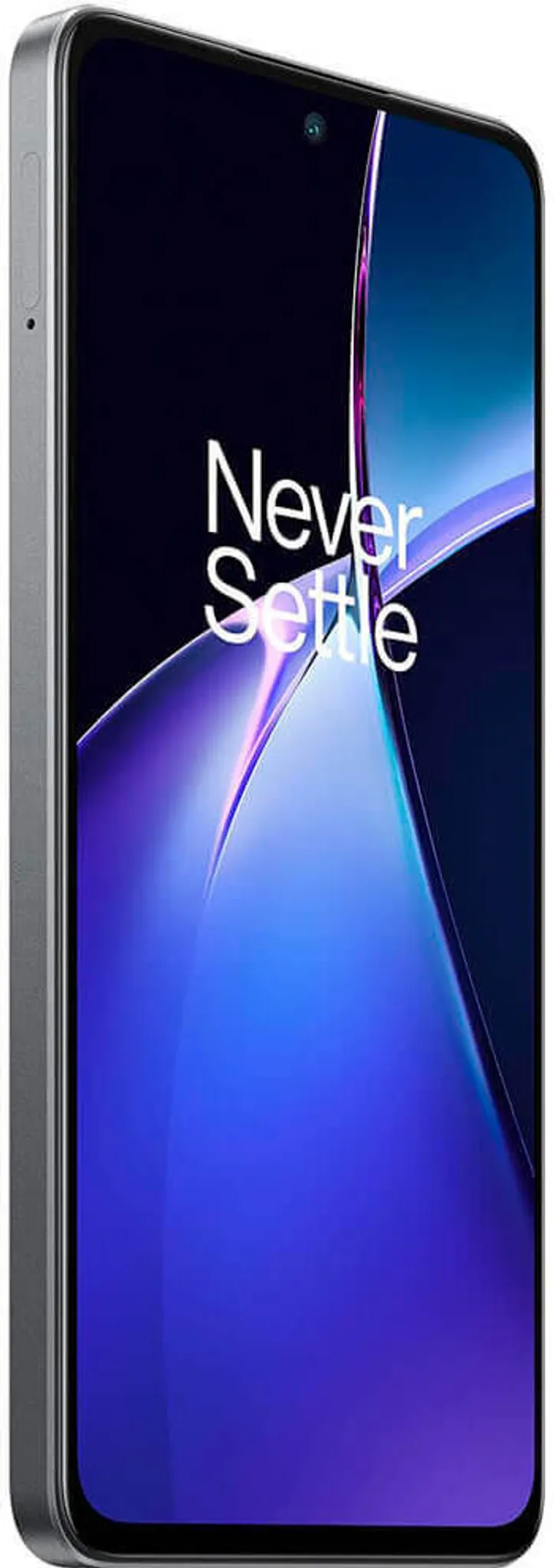 Ezüst okostelefon, 'Never Settle' felirattal a képernyőn. Kék-lila színátmenetes absztrakt design. Fekete képernyő.