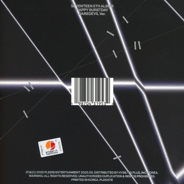 Rückseite des Albums. Schwarzer Hintergrund mit weißen Linien. Barcode. Text: SEVENTEEN 5TH ALBUM HAPPY BURSTDAY DAREDEVIL Ver.
