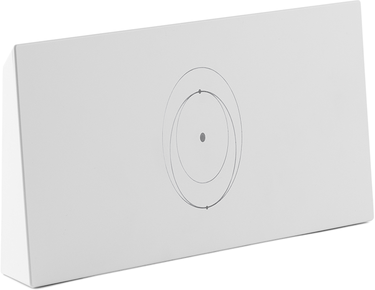 Un objet rectangulaire blanc avec un motif circulaire au centre.