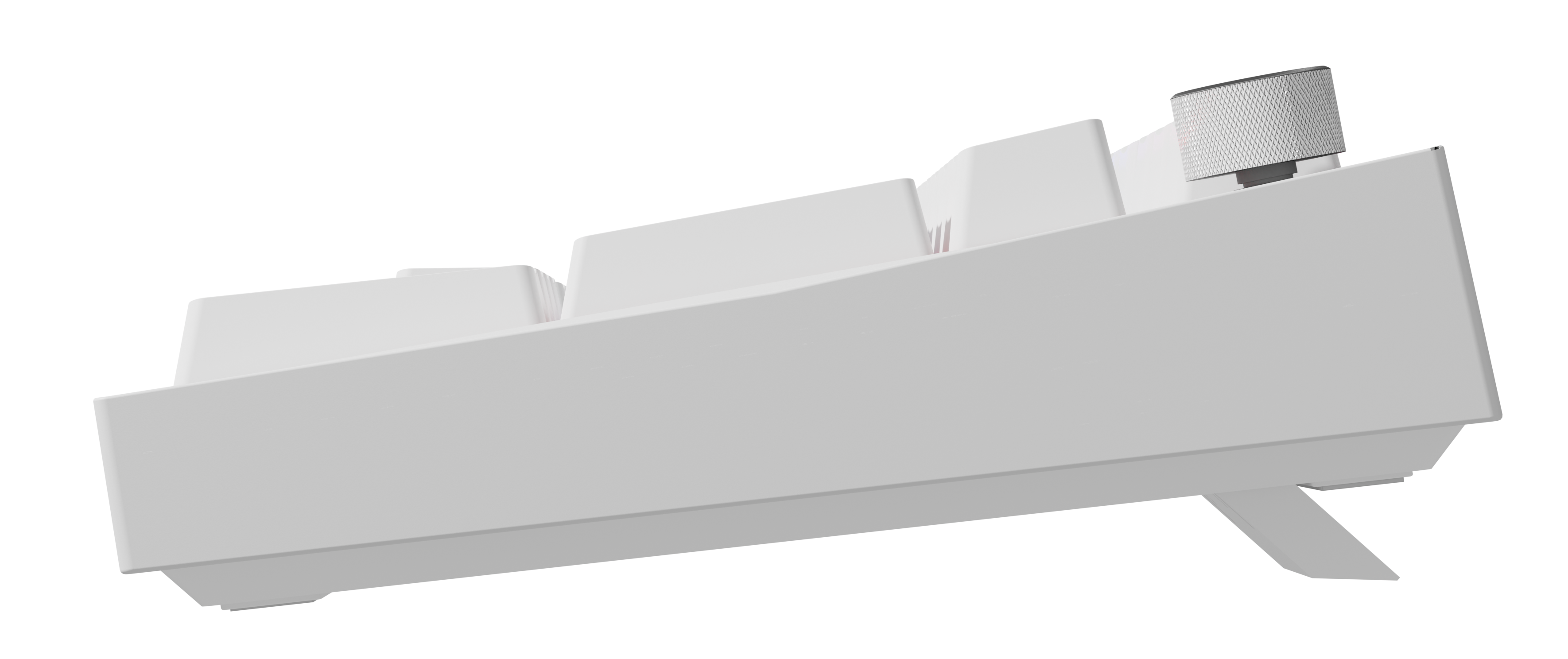 Biała klawiatura, widok z boku, z podniesioną tylną częścią. Czarne tło.