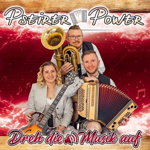 Band mit Instrumenten. Frau mit Gitarre, Mann mit Tuba, Mann mit Akkordeon.