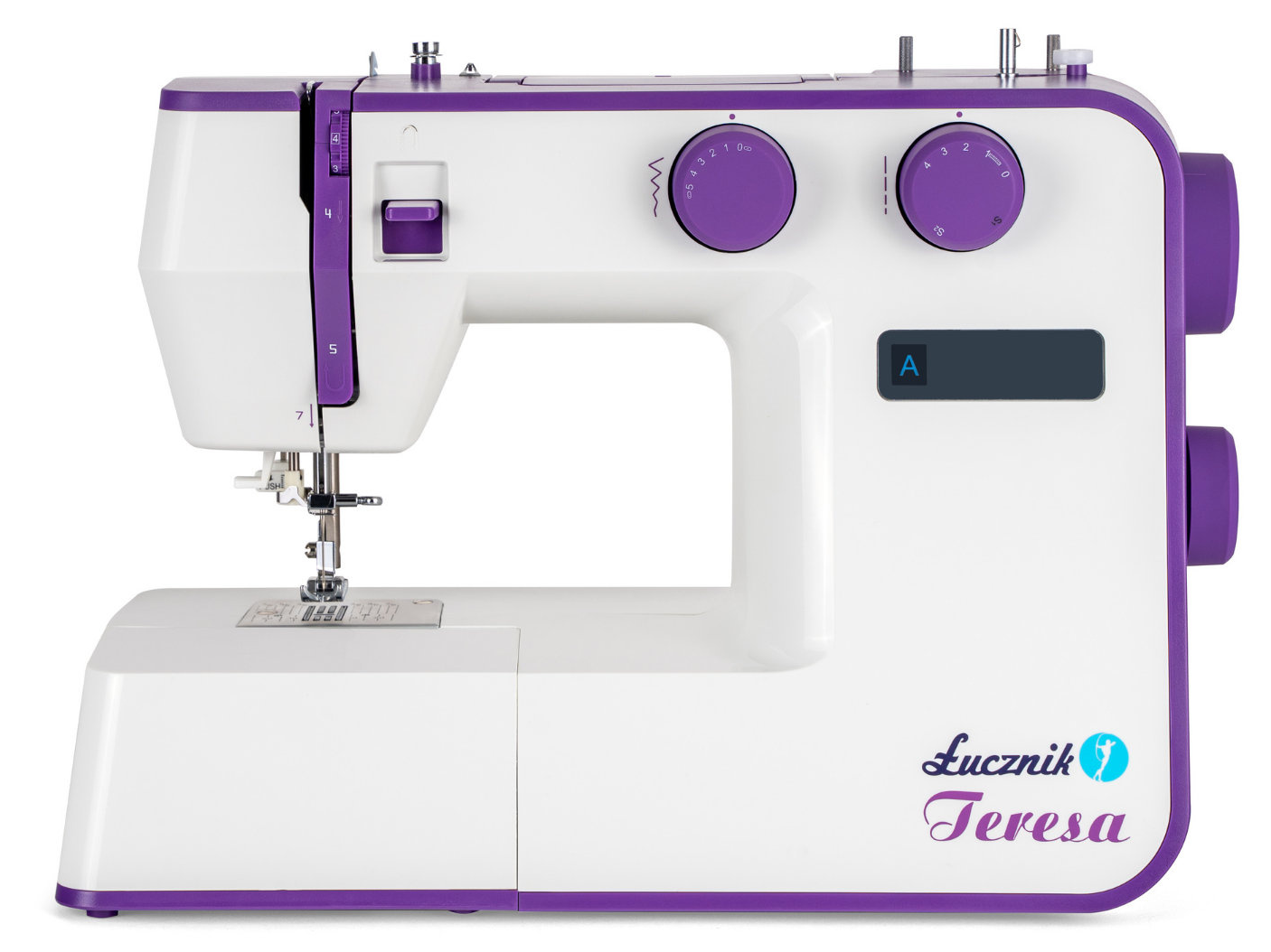 Biało-fioletowa maszyna do szycia, z przyciskami, pokrętłami i igłą. Model Lucznik Teresa.