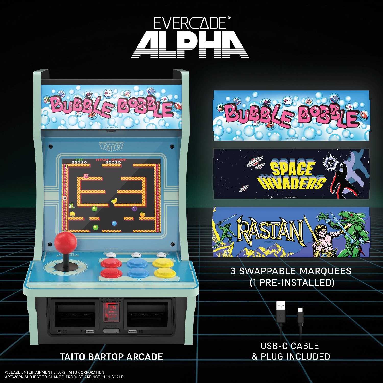 Taito Bartop-Arcade-Automat mit drei austauschbaren Marquees, USB-C-Kabel und Stecker.