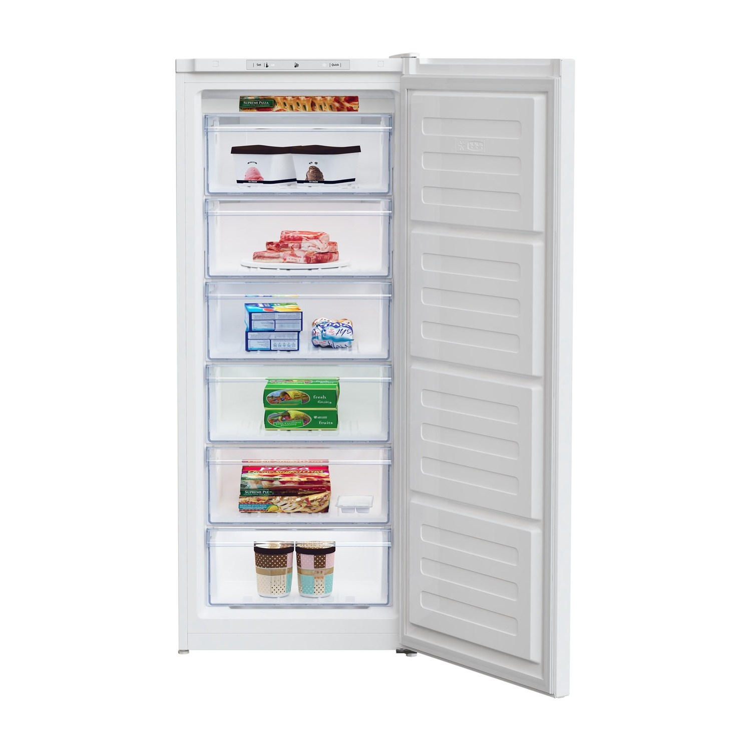 Un frigorifero bianco con la porta aperta, che mostra ripiani con generi alimentari.