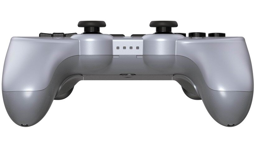 Widok z tyłu jasnoszarego gamepada 8BitDo Pro 2. Pokazuje uchwyty i górną stronę z przyciskami kontrolera.