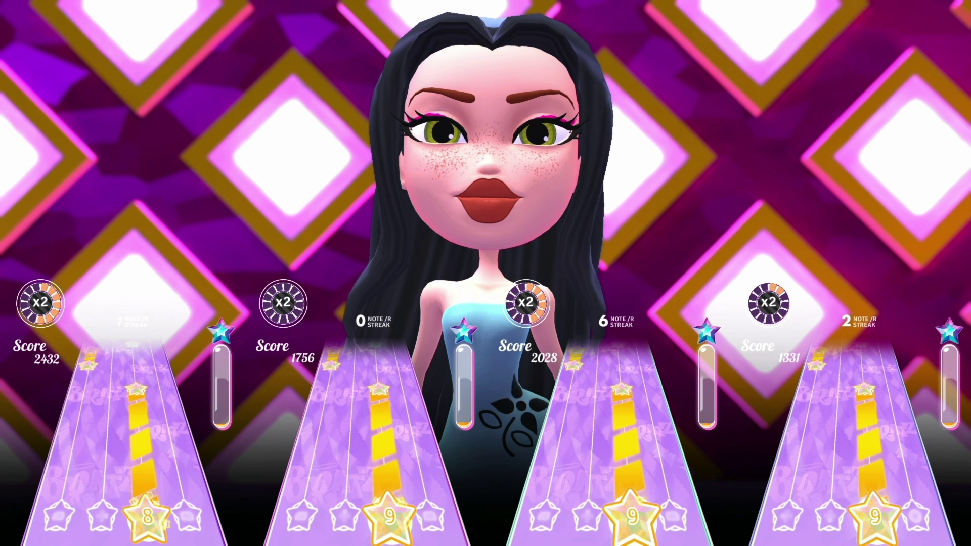 Pantalla del juego con personaje Bratz. Escenario morado, carriles en forma de estrella y marcadores visibles.