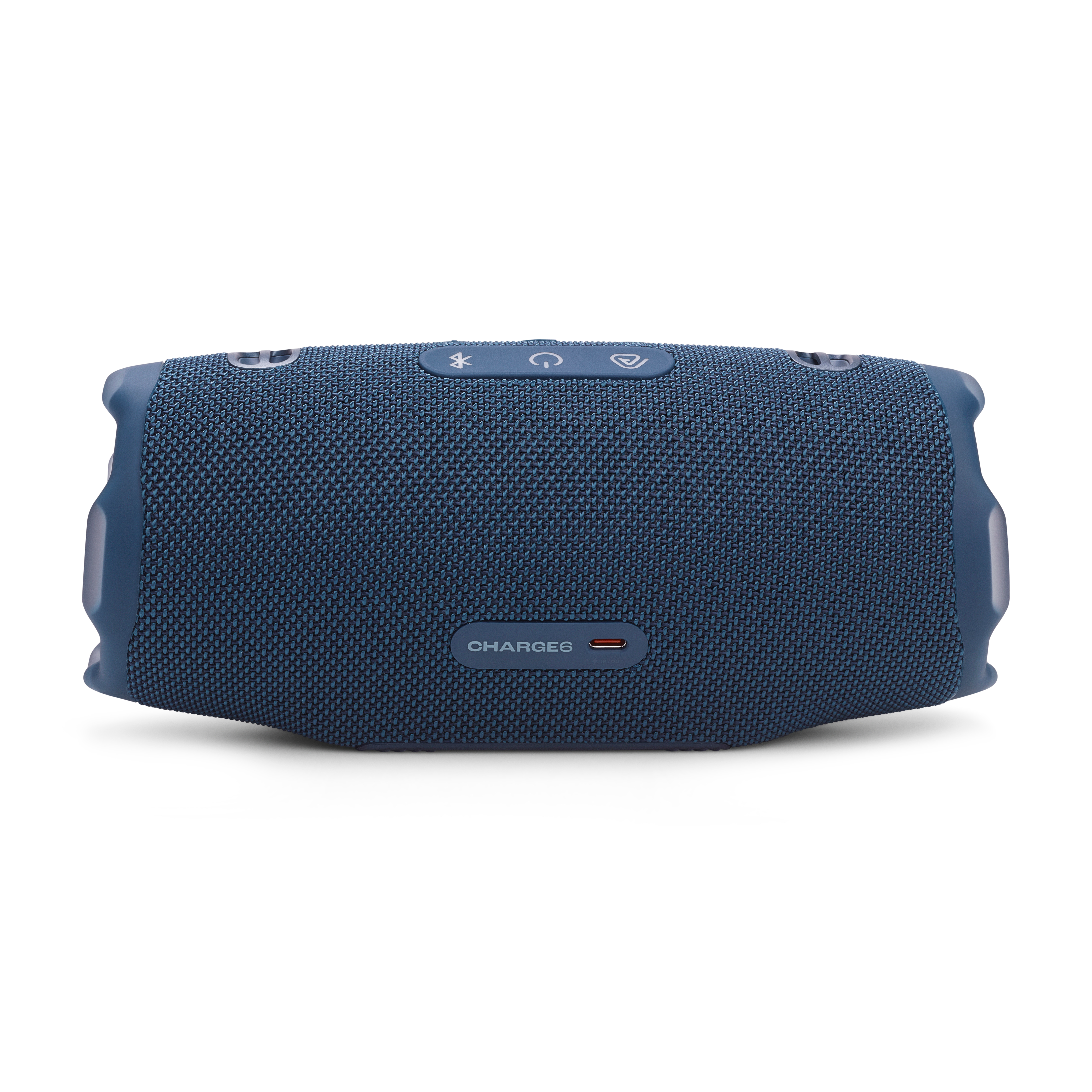 Altoparlante JBL blu. Sfondo bianco. Viene mostrato il retro dell'altoparlante, con il testo CHARGE6.