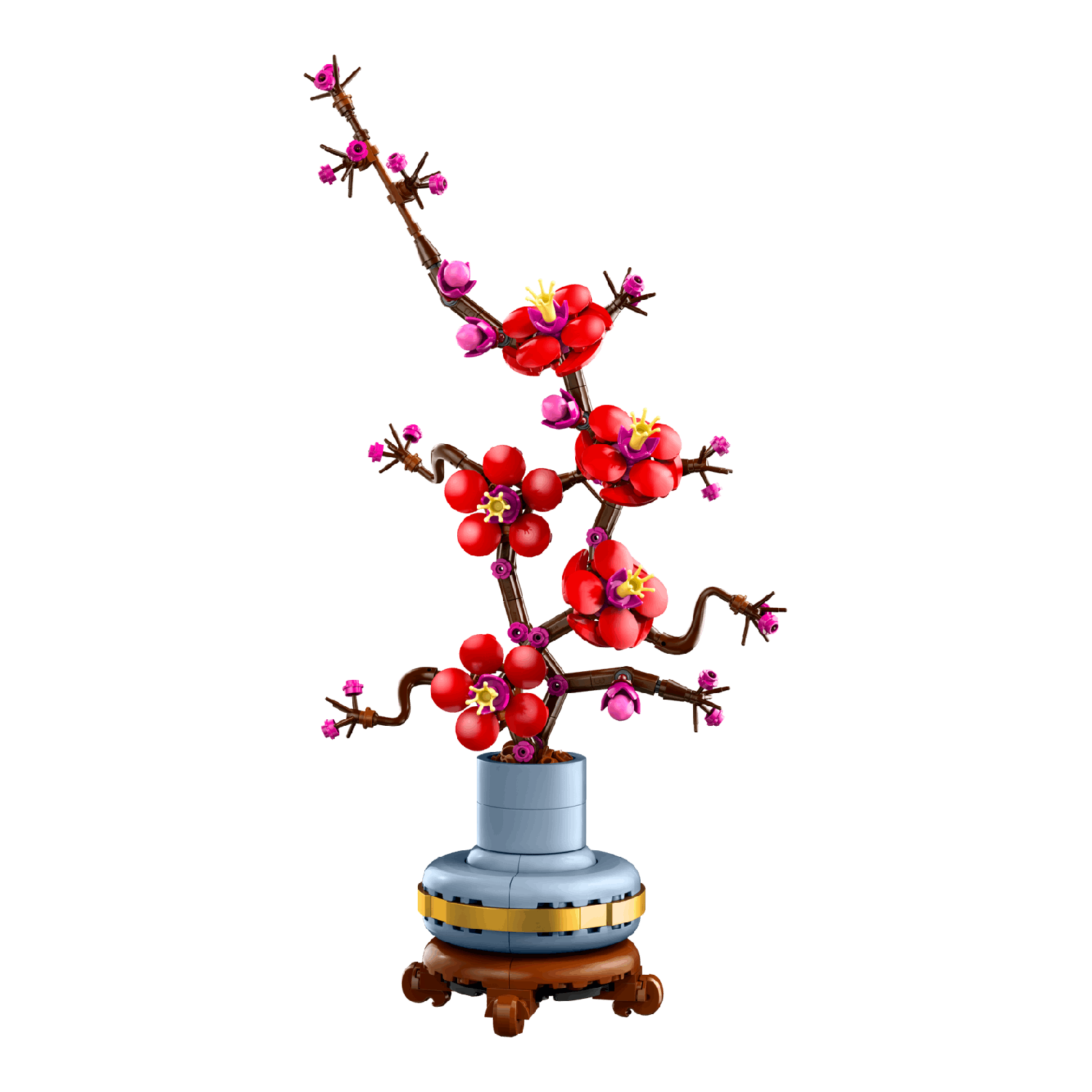 Lego Pruimenbloesem arrangement met rode bloemen en bruine takken in een blauwe vaas op een houten standaard.