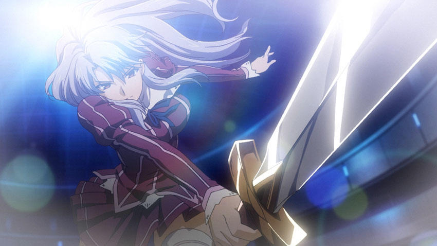 Anime-Frau mit Schwert, helles Licht hinter ihr. Sie trägt ein langes lila Kleid und einen Rock.