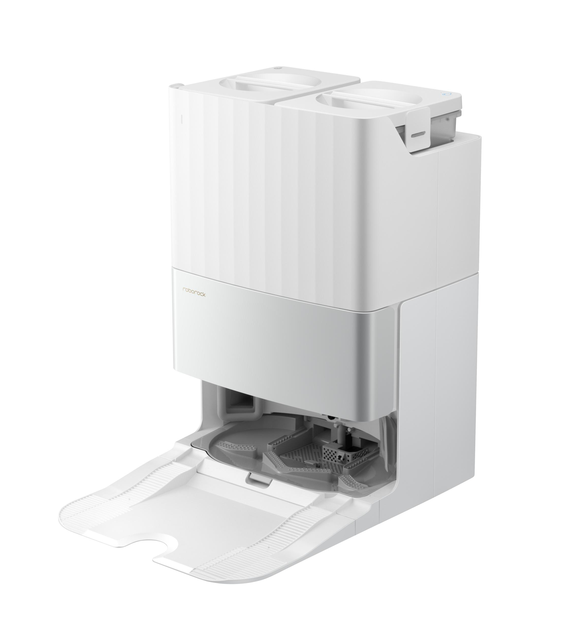 Weißer Roboter-Staubsauger mit geöffneter Reinigungsstation. Weißer Hintergrund.