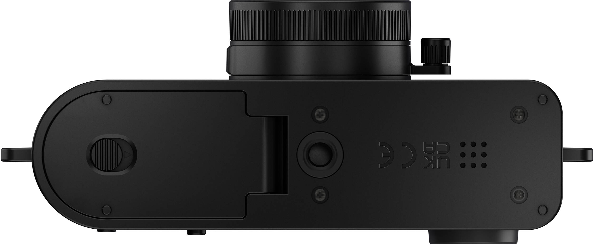 Unteransicht einer schwarzen Fujifilm X half Kamera. Zeigt Basis, Batteriefach und verschiedene Markierungen.