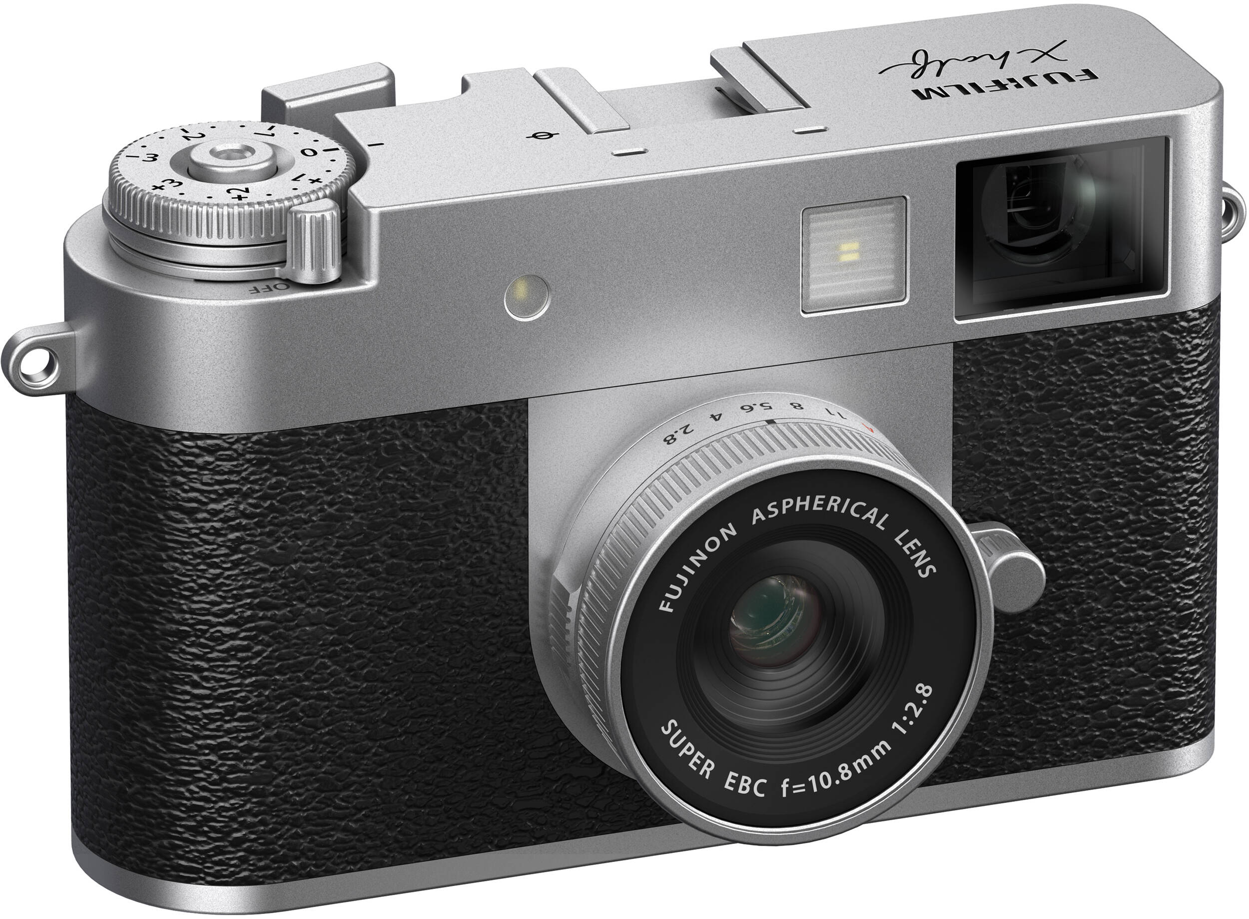 Silberne Fujifilm X half Kamera. Abgewinkelte Frontansicht, silberne Oberseite, schwarzer strukturierter Griff, Objektiv sichtbar.