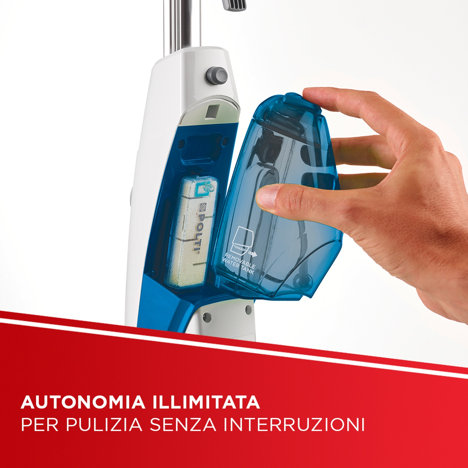 Una mano rimuove un serbatoio blu da un pulitore a vapore bianco e blu. Barra rossa con testo italiano.