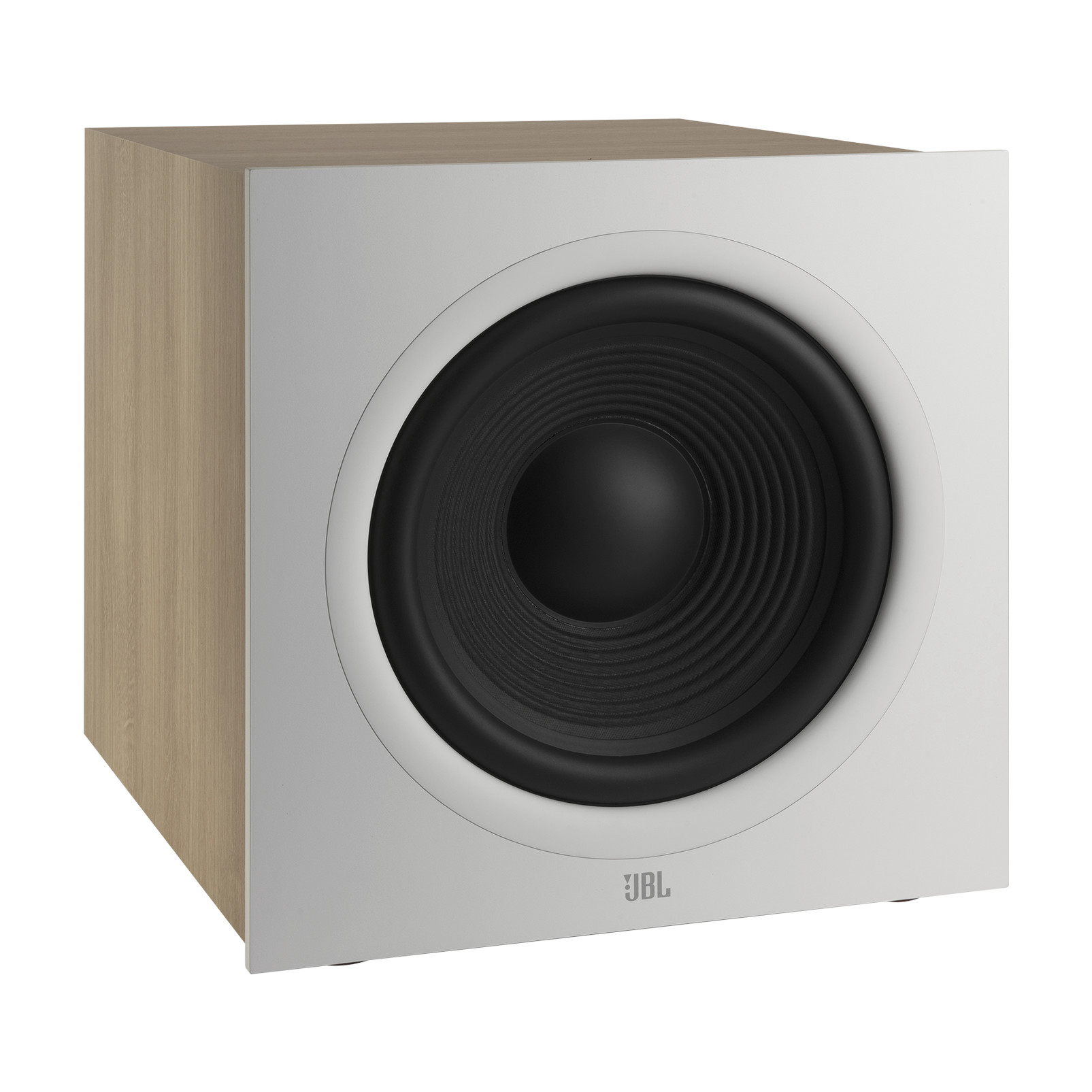 Siyah hoparlör konisine sahip beyaz bir JBL subwoofer. Ahşap desenli yan paneller ve JBL logosu görünür.