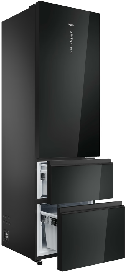 Ein schwarzer Haier-Kühlschrank mit zwei geöffneten Schubladen. Das Innere der Schubladen ist sichtbar.