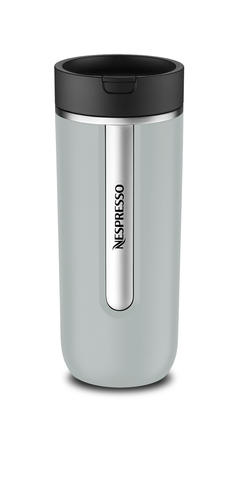 Hellgrauer Nespresso-Reisebecher mit schwarzem Deckel. Der Markenname ist zu sehen.