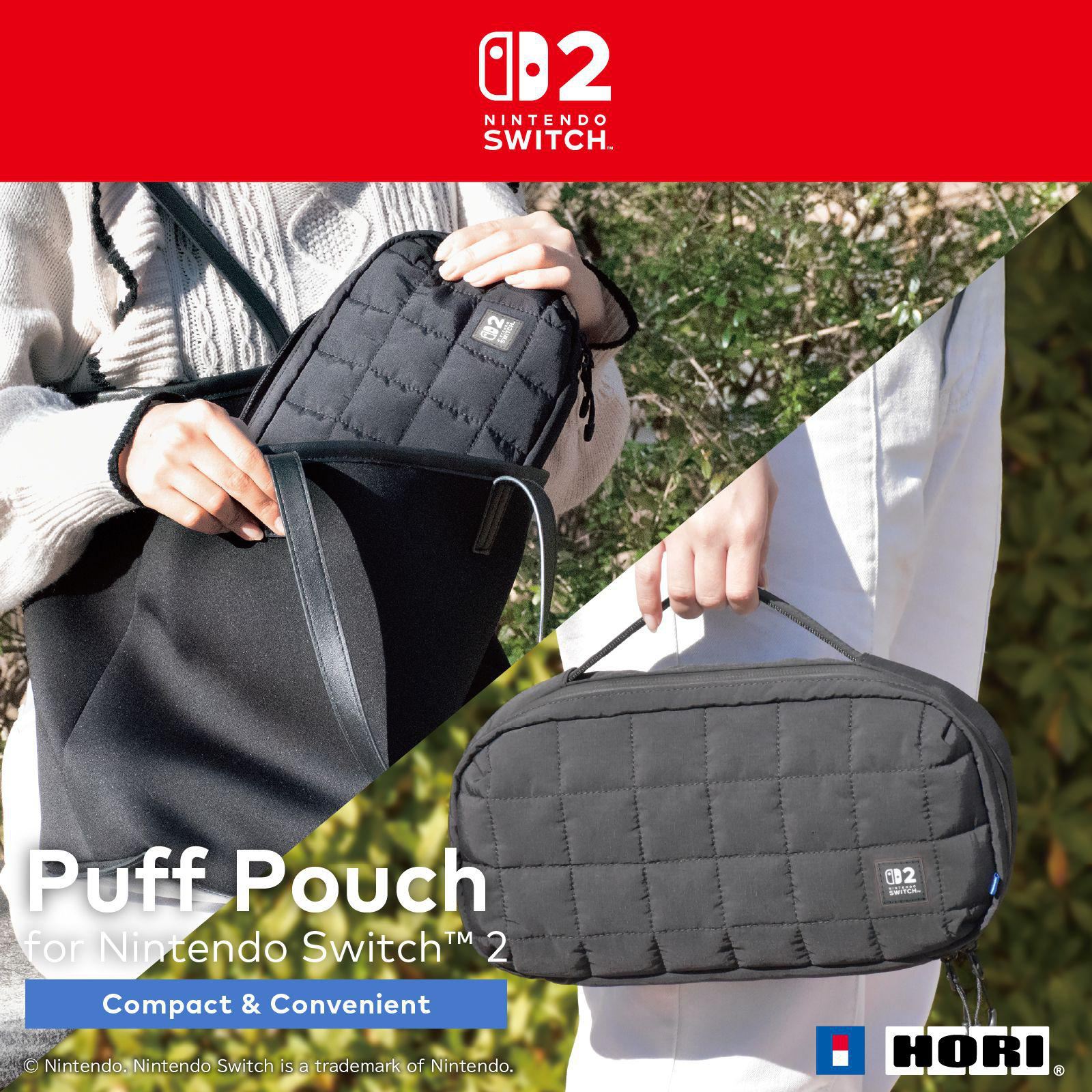 Eine Frau hält eine schwarze Tasche mit dem Nintendo Switch-Logo. Das Bild hat Text.