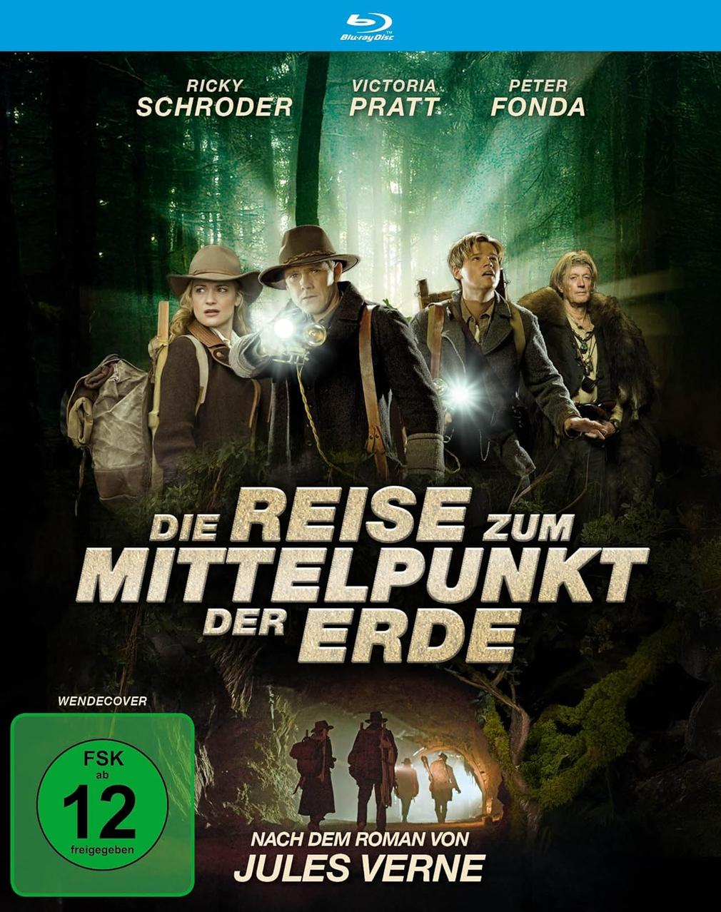 Blu-ray-Cover: Schauspieler in einem Wald mit dem Titel: Reise zum Mittelpunkt der Erde.