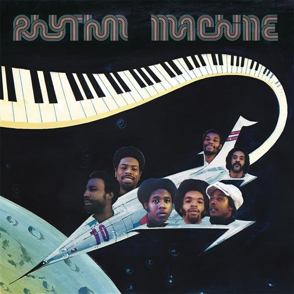 Albumcover mit sechs Männern in einem Flugzeug. Text: Rhythm Machine.