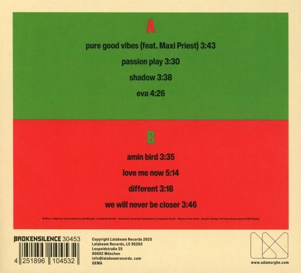 Album-Rückseite mit Songtiteln und Credits. Rotes und grünes Farbschema.