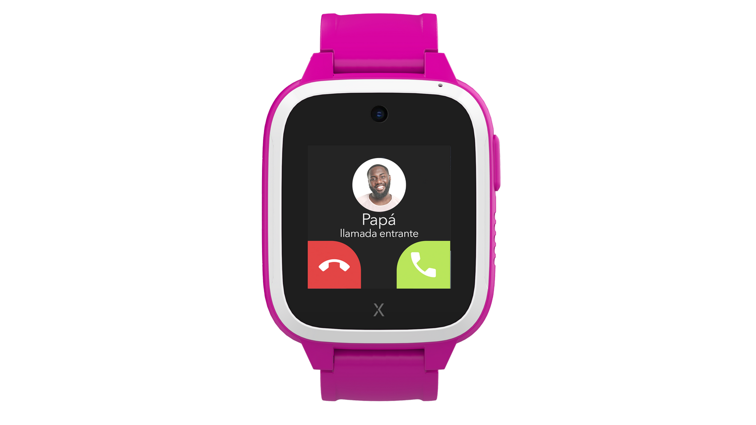 Un reloj inteligente magenta muestra una llamada entrante de 'Papá'. La pantalla muestra la foto del llamante y botones de aceptar/rechazar.