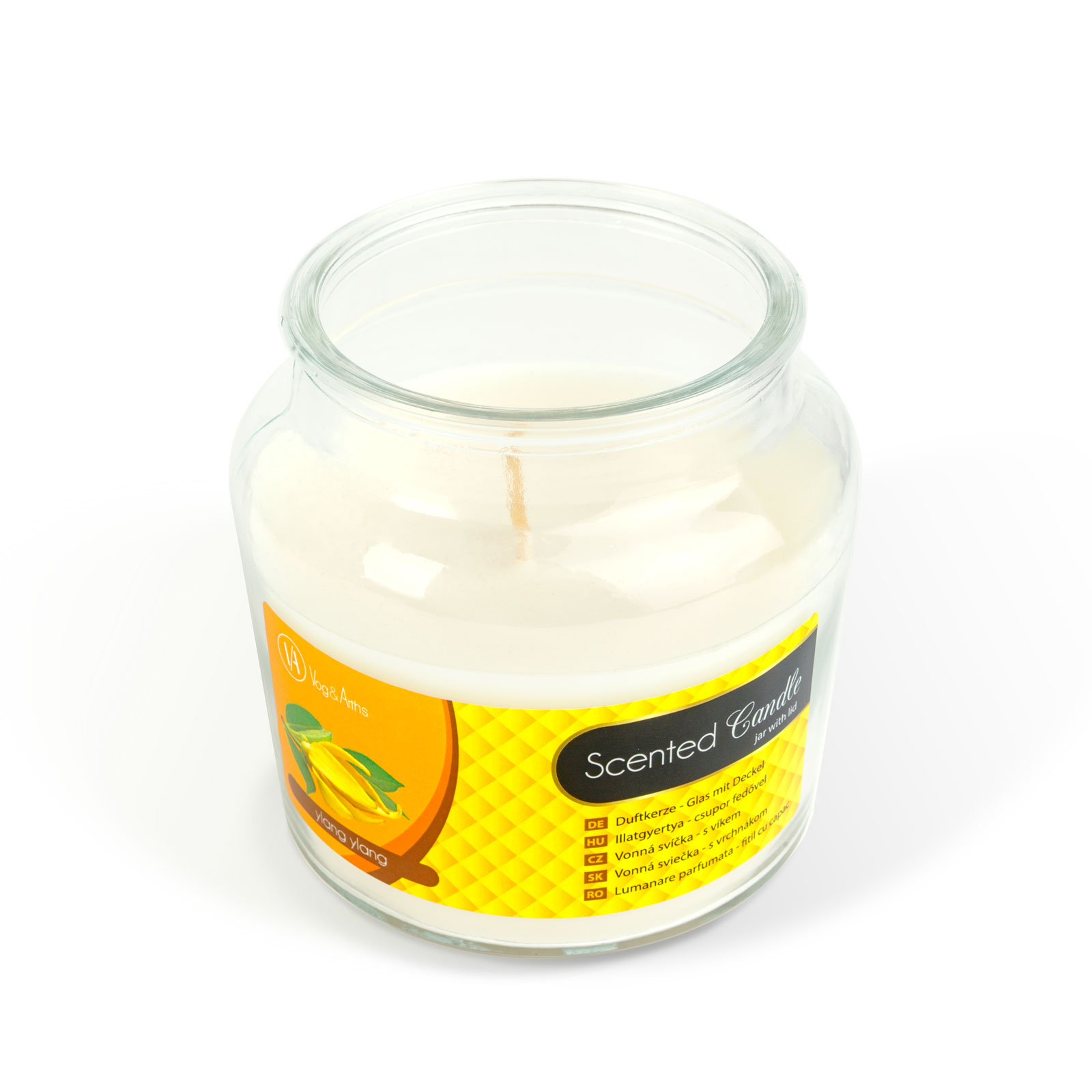 Üveggyertyában lévő 'Scented Candle'. Fehér gyertya kanóccal. Fehér háttér.