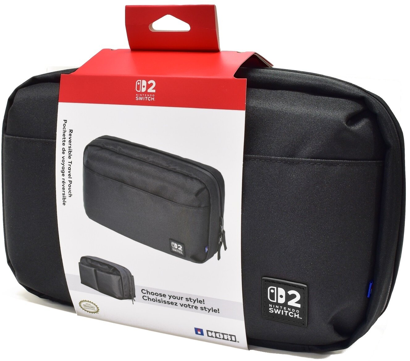 Czarna torba podróżna Nintendo Switch z czerwonym opakowaniem. Zawiera logo, zdjęcie produktu i tekst: Reversible Travel Pouch.
