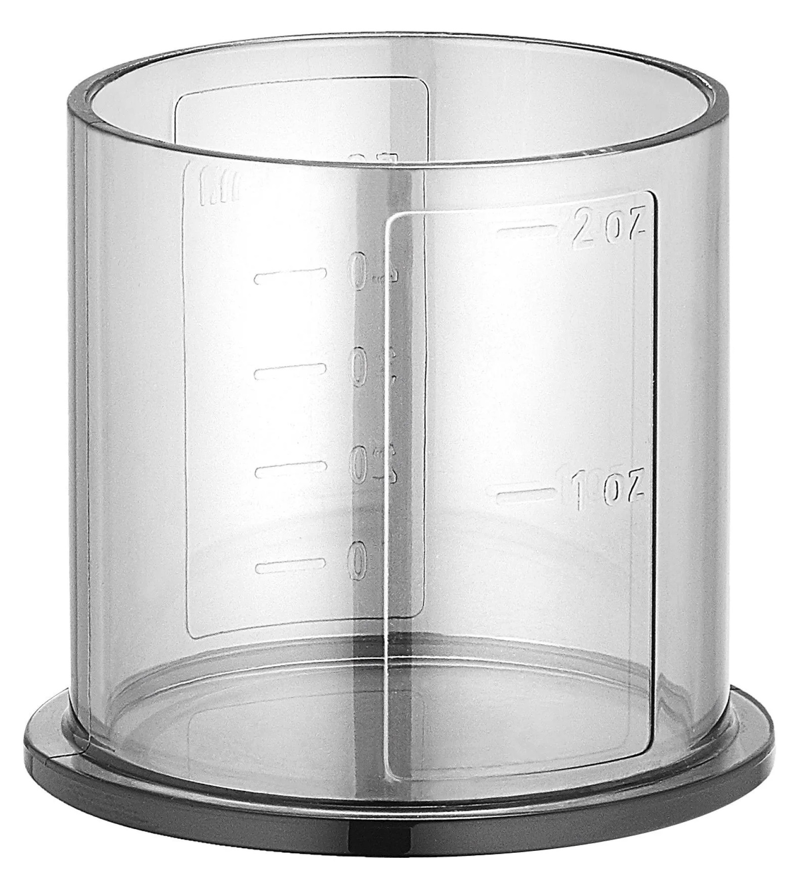 Przezroczysty plastikowy kubek z miarką z oznaczeniami 1 oz i 2 oz, na ciemnoszarej podstawie.