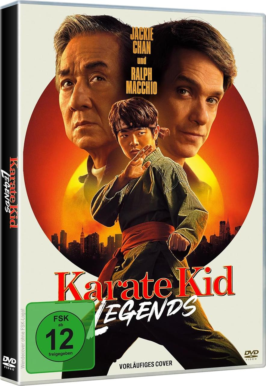 DVD-Cover für Karate Kid Legends. Mit Jackie Chan, Ralph Macchio und einem jungen Kampfsportler vor einer Stadtkulisse.