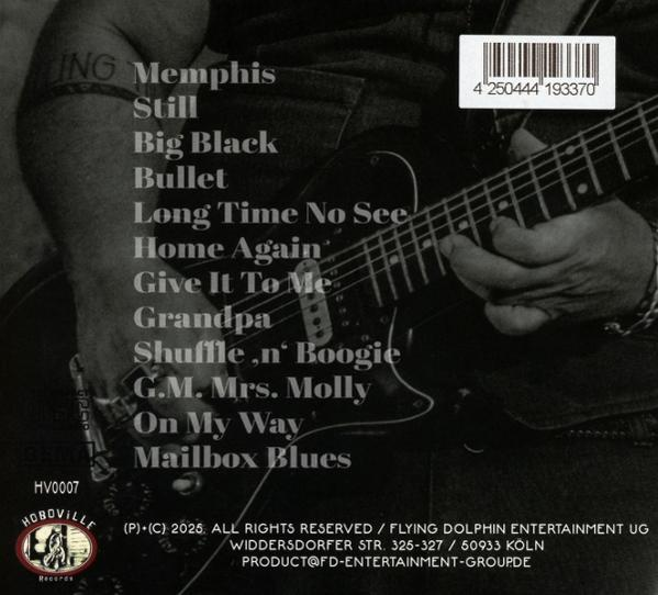 Albumcover zeigt eine Person, die Gitarre spielt. Songtitel sind aufgelistet. Ein Barcode ist sichtbar.
