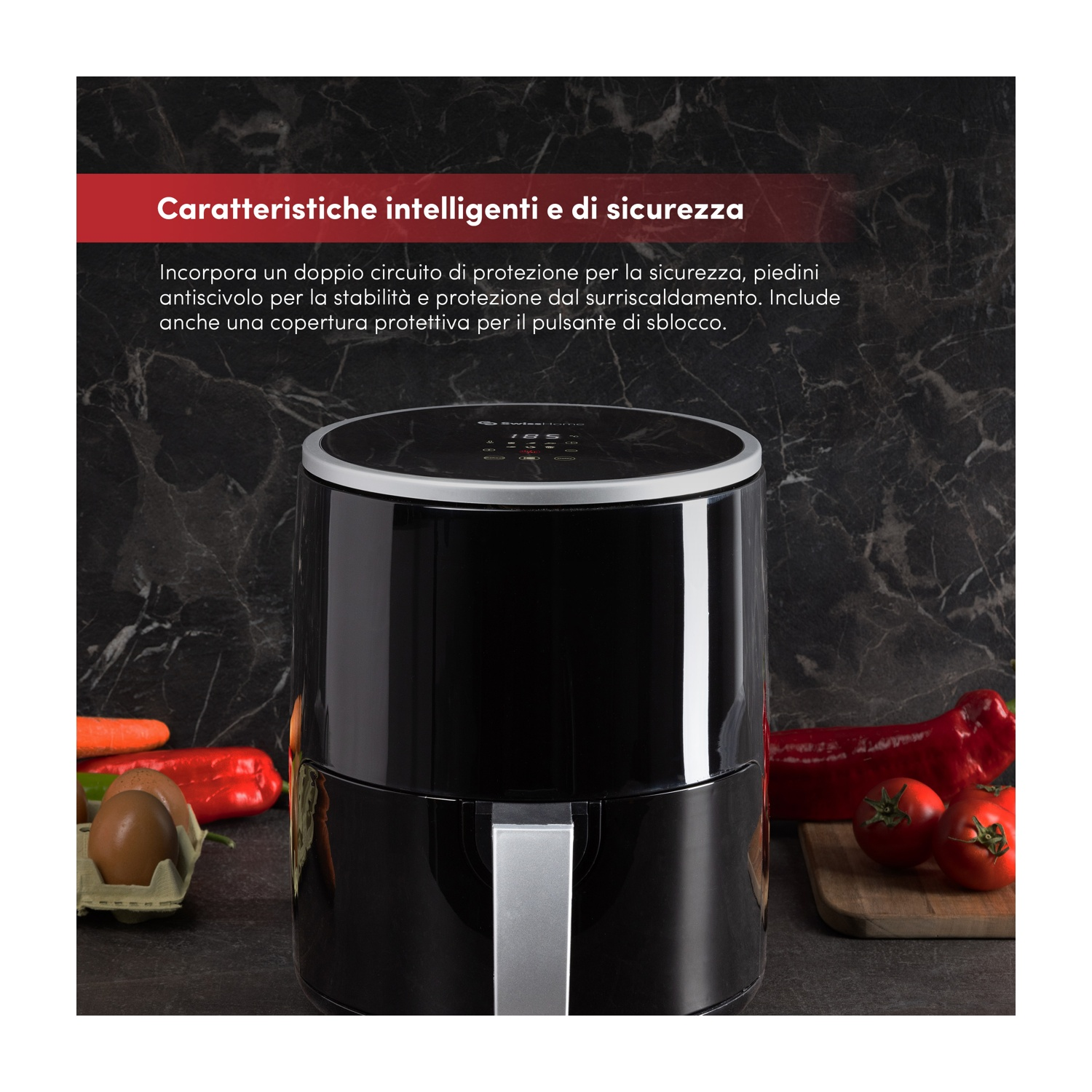 Friggitrice ad aria nera con manico argentato. Verdure come pomodori, peperoni e carote su superficie scura. Testo in alto.
