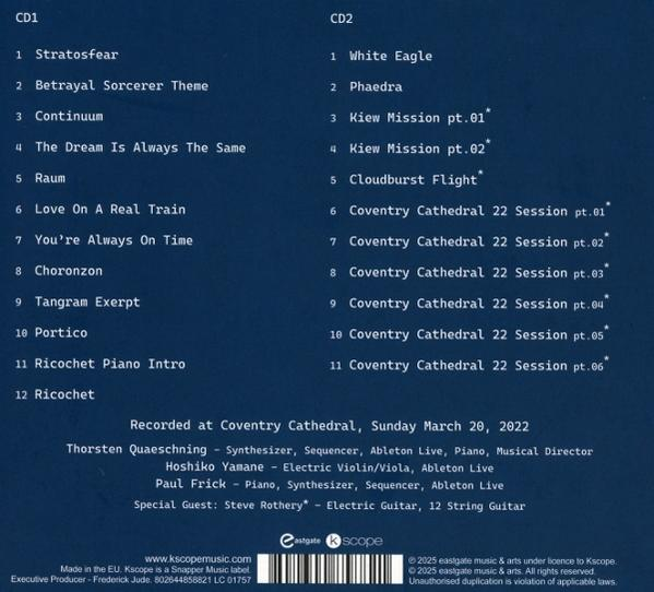CD-Trackliste mit Titeln wie 'Stratosfear' und 'White Eagle', aufgenommen in der Kathedrale von Coventry. Credits und Copyright-Informationen sind ebenfalls vorhanden.