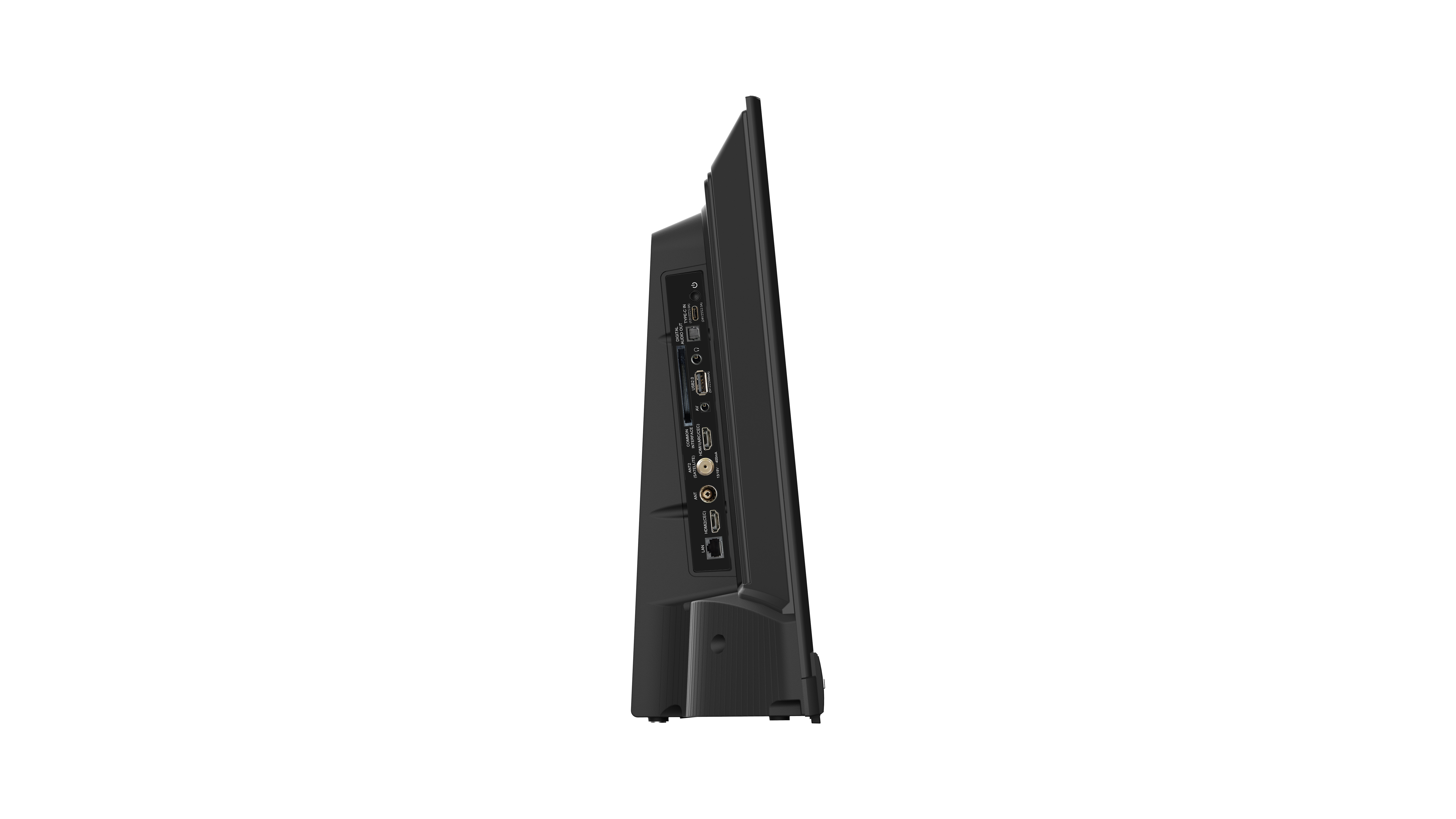 Ein schwarzer Fernseher von der Seite betrachtet. Es zeigt Anschlüsse wie HDMI, USB und andere auf weißem Hintergrund.
