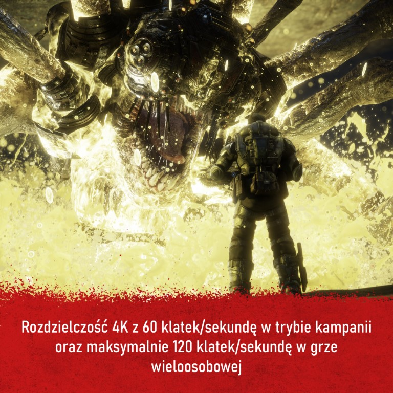 Żołnierz stoi twarzą w twarz z dużym potworem z świecącą energią. Potwór ma wiele ramion. Tło jest jasnożółte.