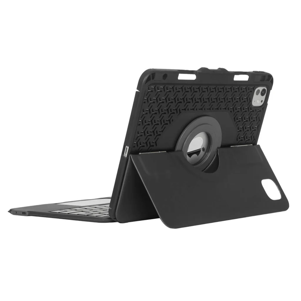 Tableta negra con teclado adjunto, de pie. La funda de la tableta tiene un anillo giratorio. Fondo blanco.