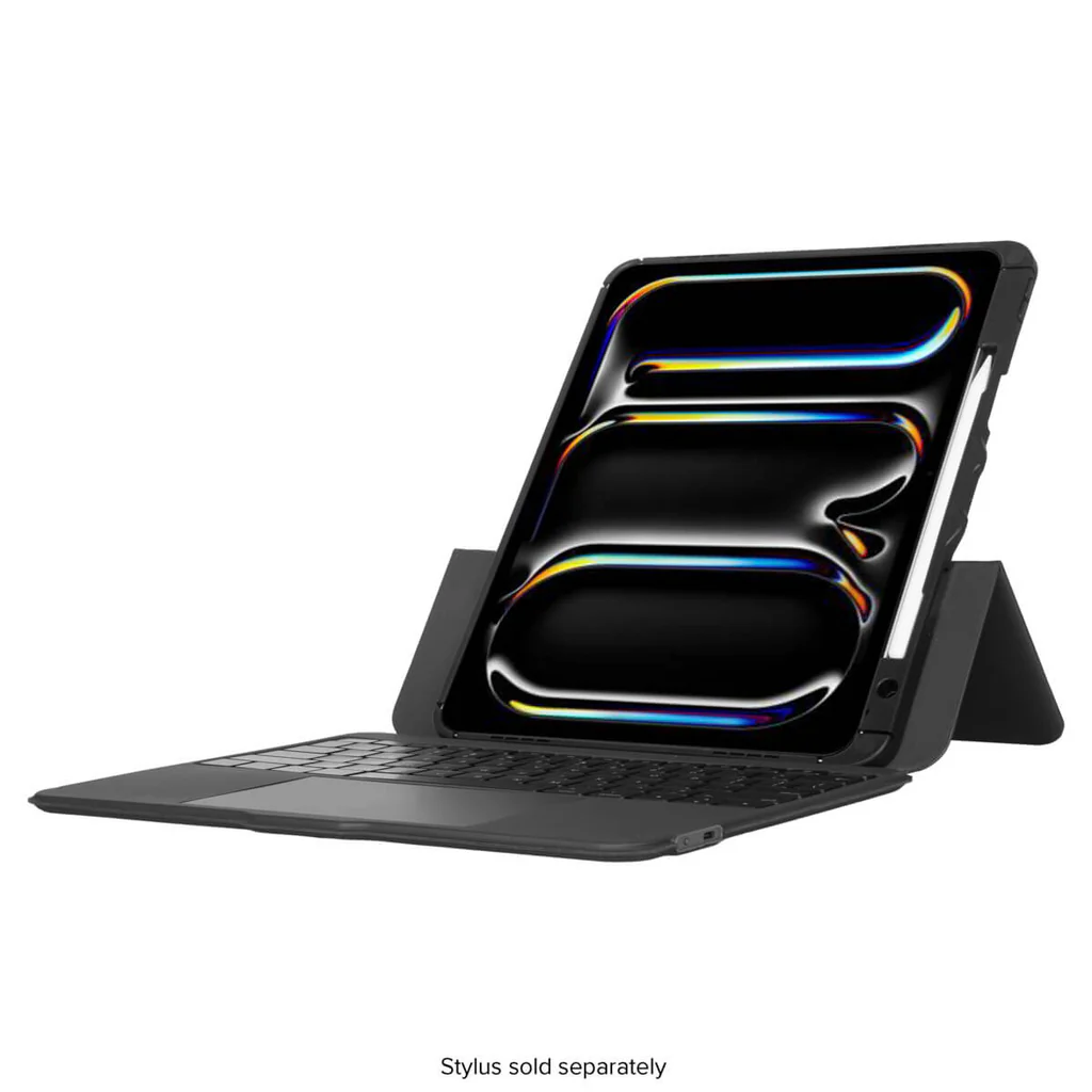 Una tableta negra con funda de teclado está abierta. Un lápiz óptico está adjunto. La pantalla muestra un diseño con bordes coloridos.